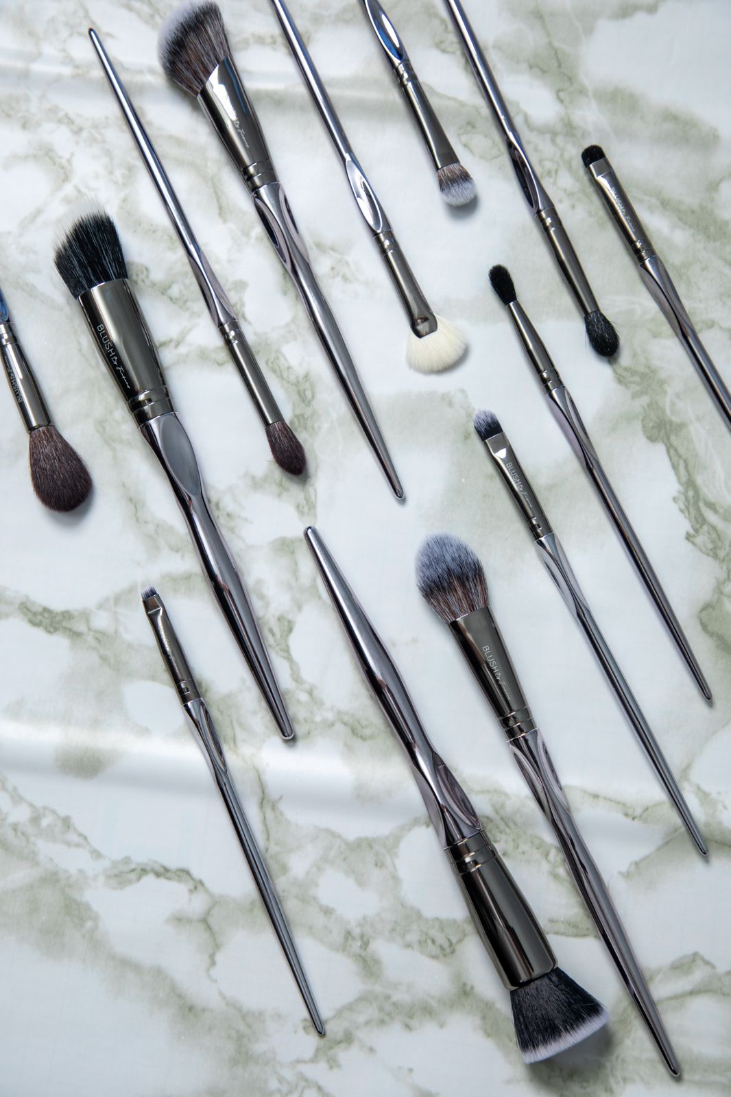 Full Face Brush Set + Bag